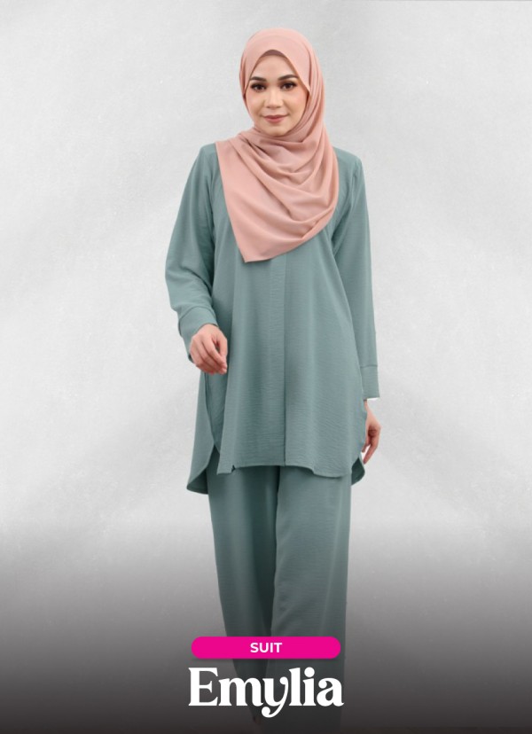 SUIT EMYLIA